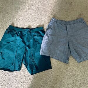 Lululemon men’s shorts 2 pairs XL